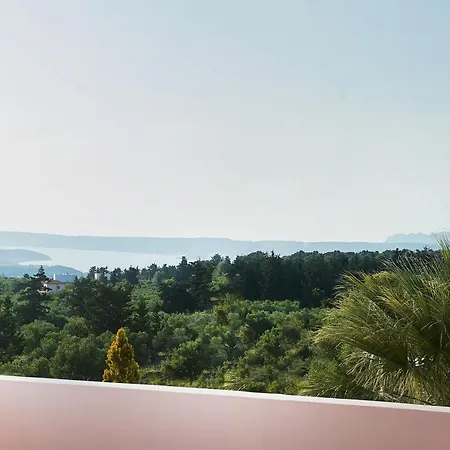 Dreamscape Residences - Rafaella *